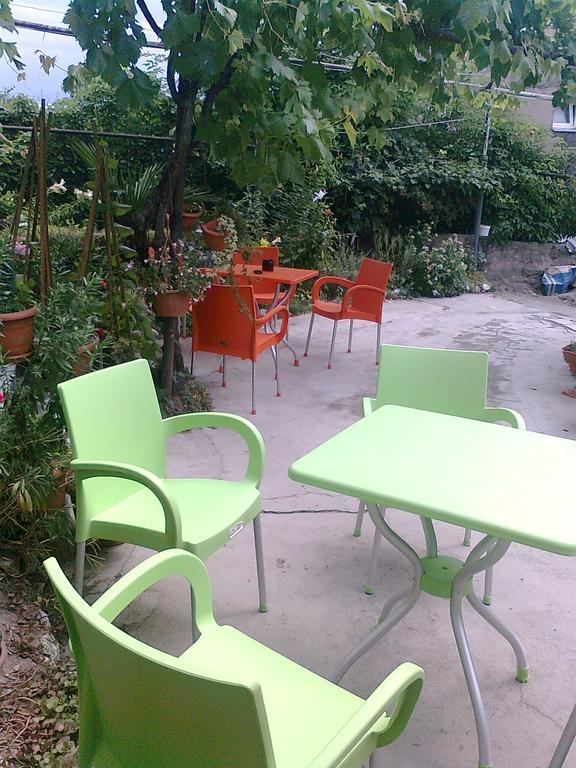 Guest House Medea Telavi Dış mekan fotoğraf